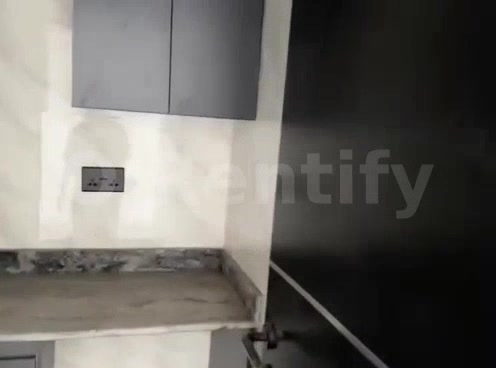🏠 TO LET — SPACIOUS 2-BEDROOM FLAT  📍 Costain Axis, Lagos  ✨ Upstairs apartment ✅ Vacant & available right now ✅ All r