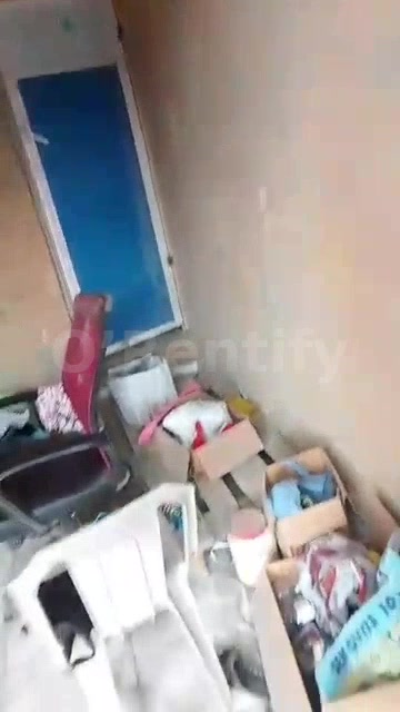 Now letting.... .......         Shop on a major with inbuilt toilet and extension, suitable for all kinda business  Rent photo 3