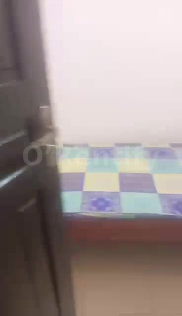 Double 2Man Room Female Hostel upstairs in Abule Oja off UNILAG/YABATECH Road with POP, all  single beds, Chandelier, Ai photo 2