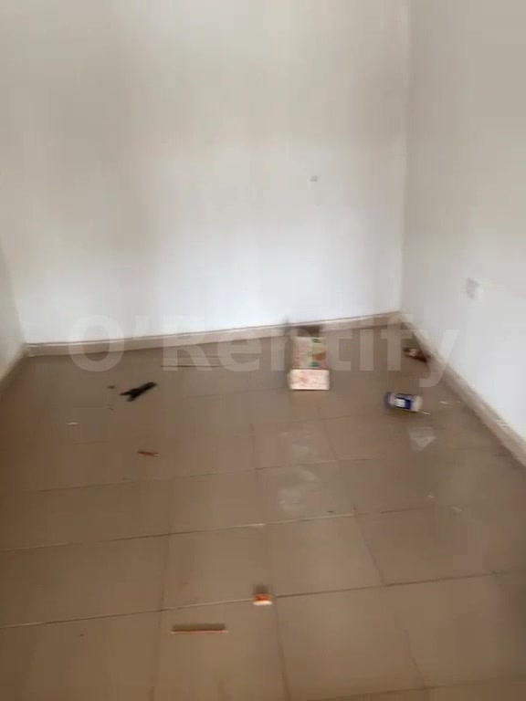 To Let..........Shop at Tara Area Rent  400k