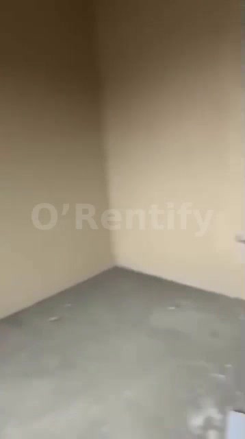 Newly brief   A well Renovated MINIFLAT Upstairs in a serene, secured and gated environment.  📍 Location: By Costain Bu photo 5