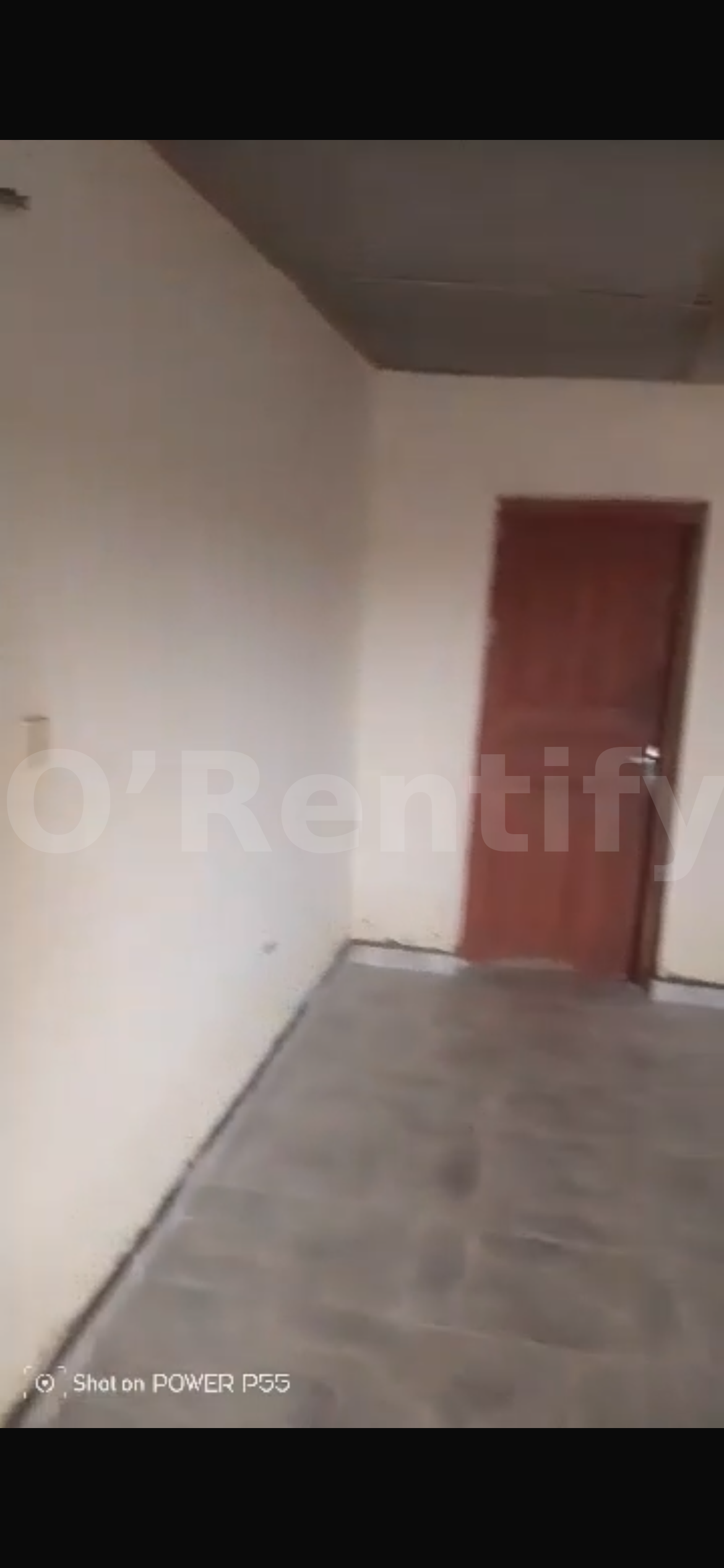 3 bedroom flat at south gate photo 3