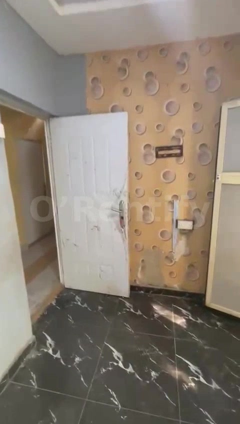 Now letting..............  Room self 700k at Abule oja   Let close deal today  Upstairs photo 3