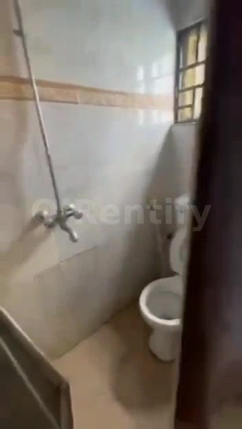 💚💚💙💙 JUST OUT  A Very ❣️💛Decent and spacious ready to move in already painted upstairs 2Bedroom flat apartment with photo 5
