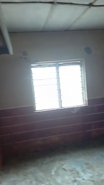 Single Room is available at south gate photo 5
