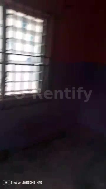 TO LET  A ROOM SELF CONTAIN @CAPITAL ZONE 10, HALF TILES, WELL WATER, FENCE.  RENT:#150K. photo 3