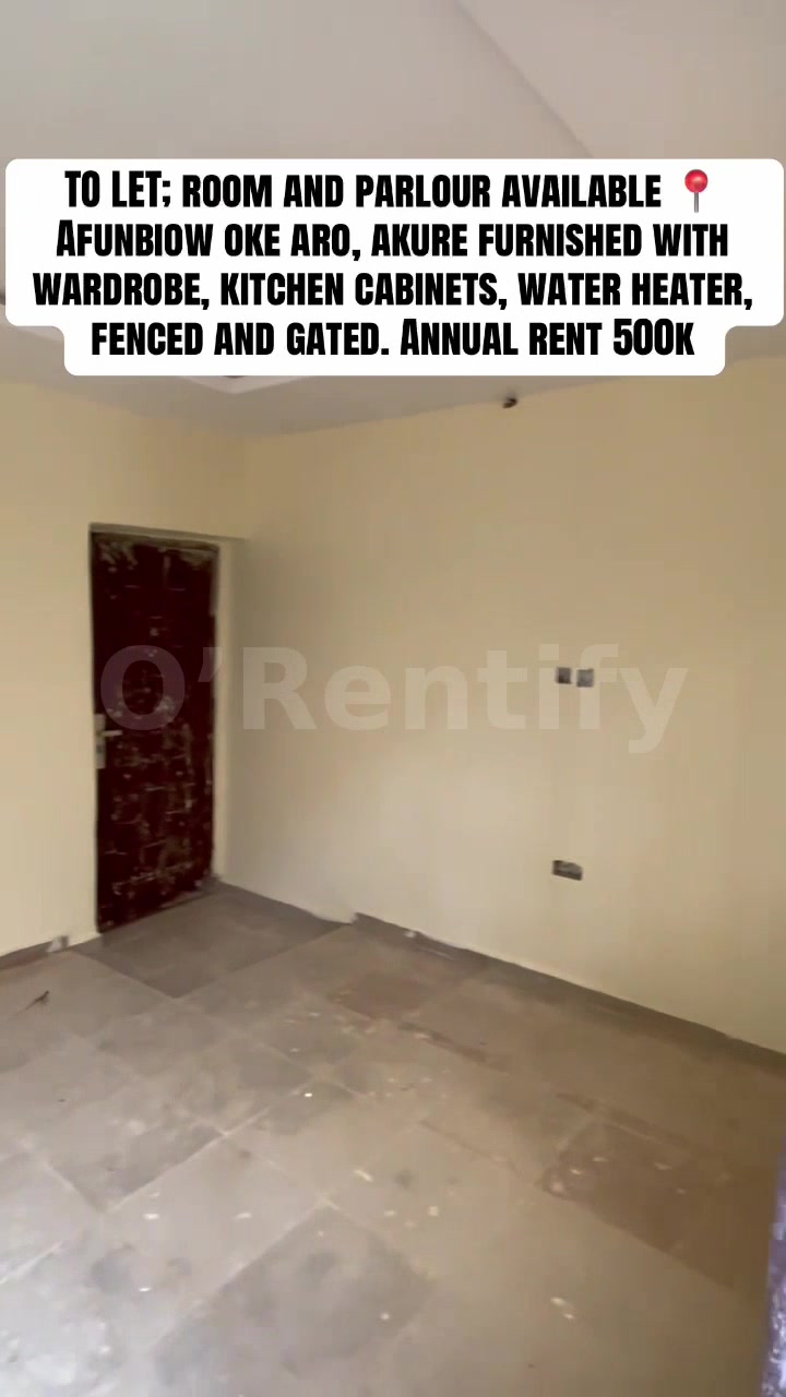 Room and parlor self con available for rent at Oke aro 500k rent photo 2