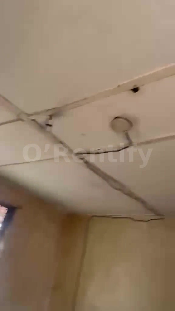 A sharp single room available at Akungba photo 3