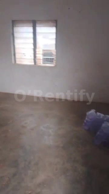 Room and paloru self con is available at oke baale kasmo with well water rent 200k call me photo 2