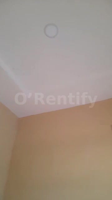 Just out!!! Spacious Sef con Available at Oritaobele Gated and Fenced.. photo 2