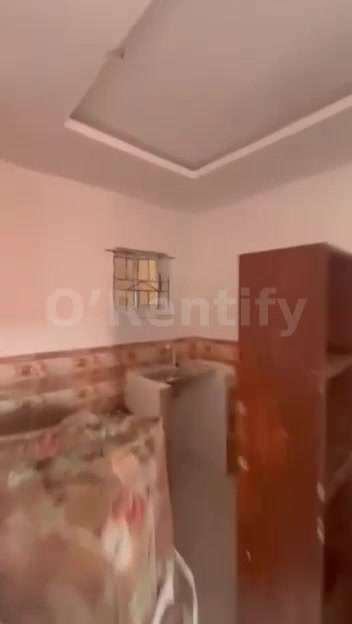 Standard Room Self Contained 📍 LOCATION  Off odunsi rd, Bariga LAGOS   Rent: 900K photo 3