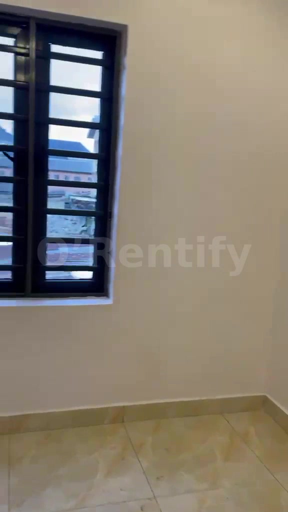 🏡 TO LET | NEWLY BUILT 3-BEDROOM FLAT  ✨ Modern & Magnificent 3-Bedroom Flat Upstairs 📍 Location: Ikate, Surulere, Lag photo 6