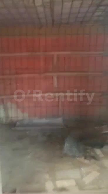 *To Let*  A Shop facing the main road at Oja Oba 📌 *Rent 96k* Good for Anything Like Provisions, Foodstuffs etc. photo 3