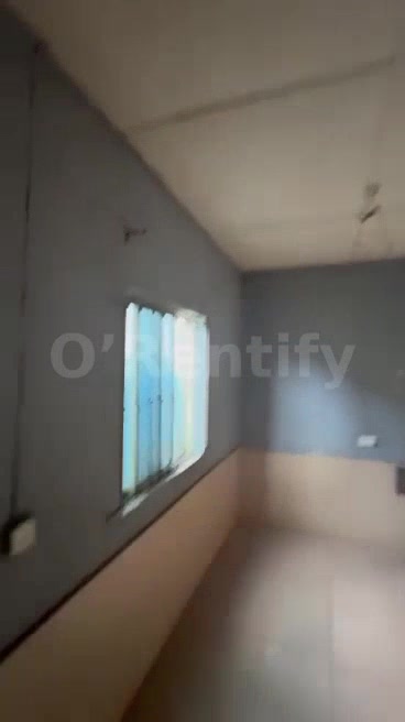 Big Roomself available at off Odunsi Bariga   Yearly  600k photo 6