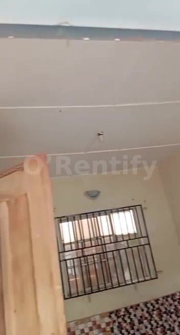 *TO LET*📍  *NICE SPACIOUS SELFCON,WITH WATER RUNNING, GOOD ELECTRICITY, FENCED AND GATED COMPOUND... JUST 5MIN WORK TO photo 2