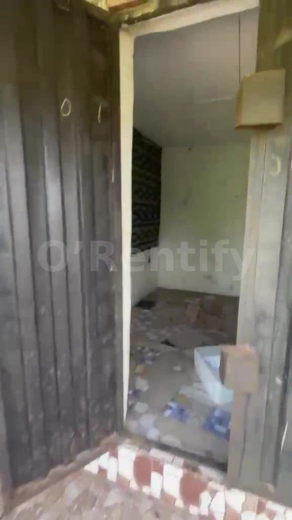 Shop available for let with a well tiled floor and spacious extension . Good for food stuffs and provisions , selling of photo 3