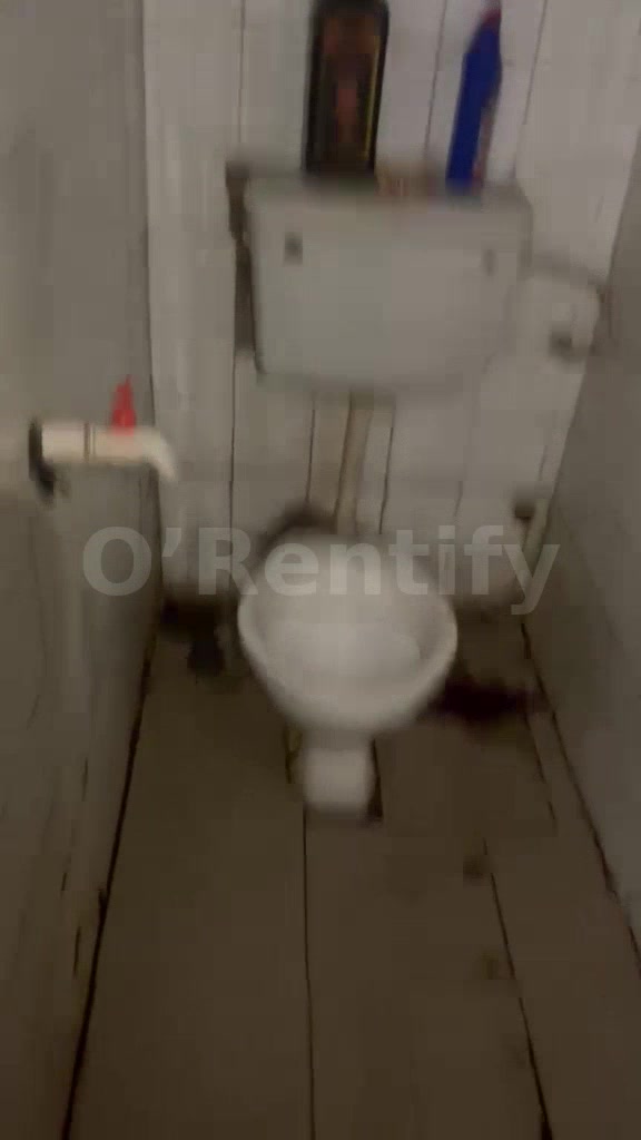 Just Out 🔥🔥🔥  Lovely selfcon @ Kusa off Pedro Road.  Rent:700k yearly rent  caution 100k   Come with your serious cli photo 6