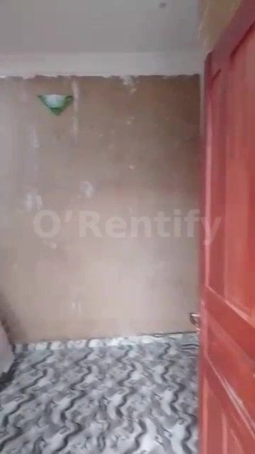 A Brand new self contain with separate prepaid metter and modern facilities to let, Rent is ₦450k without service charge photo 6