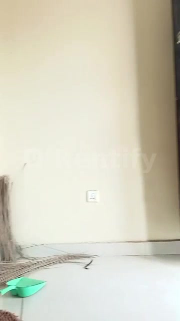 Just out 3 bedroom apartment for rent photo 6