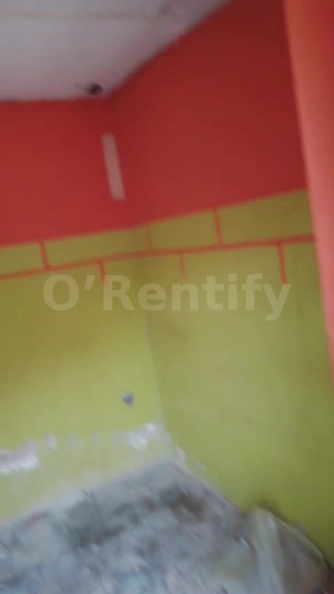 Shop is available at oke baale kasimo rent 36k call me in Nigeria