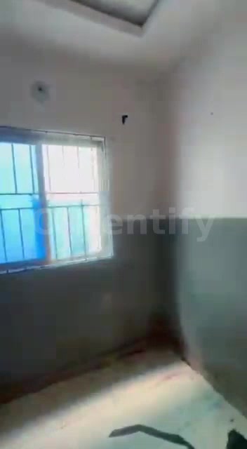 A very clean, nice, lovely and standard ROOMSELF CONTAINED *upfloor* 📍FADEYI YABA   Easy accessible to Island and Ikeja photo 5