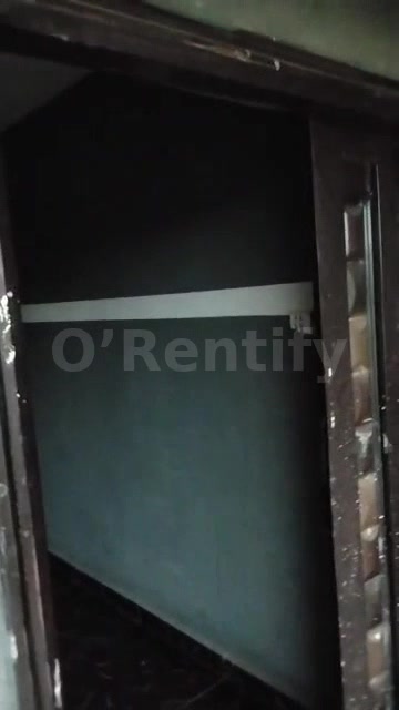 TO........ LET  2 bedroom flat full tiles full p o p running water fence and gate at osunjela is #400 k Contact Original photo 2