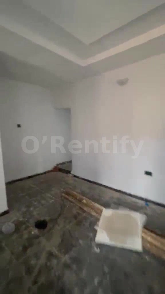 To let   A room and parlor selfcon , well tiled , running water, well spacious   Location : Boredun area   Basic rent: 5 photo 3