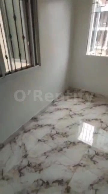 To let  A standard ROOMSELF contain at Shomolu off shipeolu rd  Rent 1m Sc 250k Caution 250k photo 4