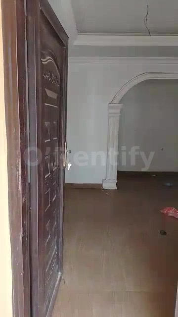 Two bedroom flat with necessary facilities to let, Located at Akede Iyaloja , very close to UniOsun off campus Osogbo, R photo 2