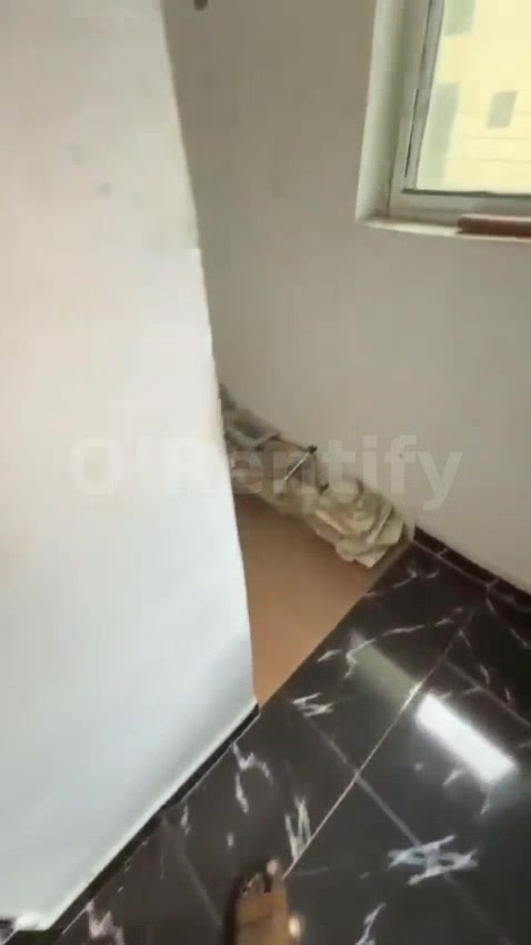 Neatly used, spacious and standard *ROOMSELF* in a secured environment, with POP, constant light, prepaid, easy accessib photo 4
