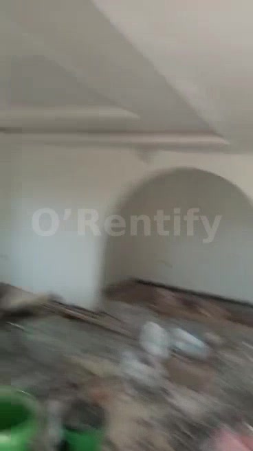 3 bed room flat is available at 8flat garage llesa rent 750k running with water fully tiler half Pop kitchen cabinets pa photo 6