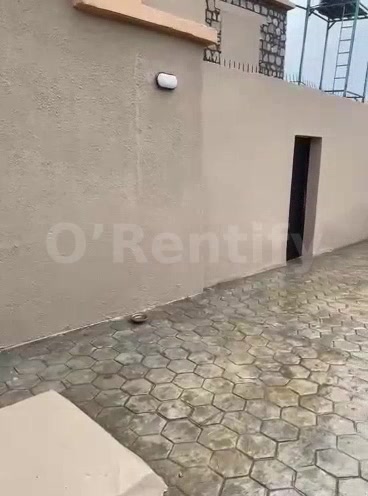 Newly built Standard room and parlour selfcon at igbona just a building to main road   Rent 700k   Responsible tenants n in Nigeria