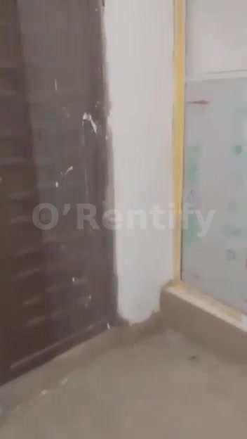 Direct brief to let  A standard ground floor mini flat @ IWAYA-Yaba in a good and calm neighborhood.  Rent - 2M C photo 2