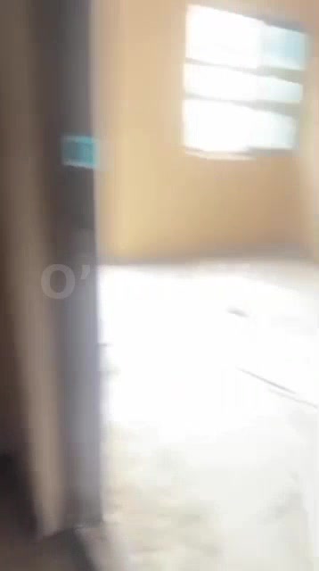Newly brief   A well Renovated MINIFLAT Upstairs in a serene, secured and gated environment.  📍 Location: By Costain Bu photo 3