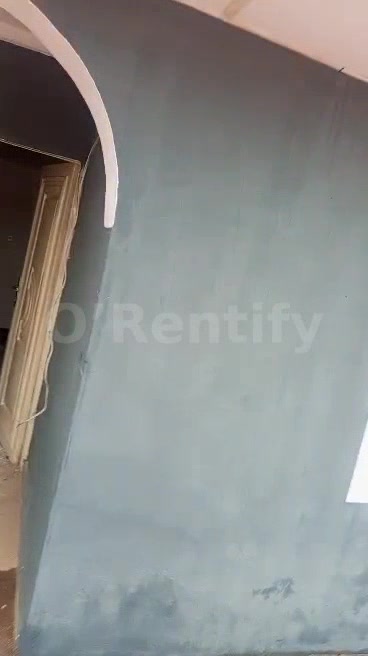 3 bed room flat is available at 8flat garage llesa rent 750k running with water fully tiler half Pop kitchen cabinets pa photo 4