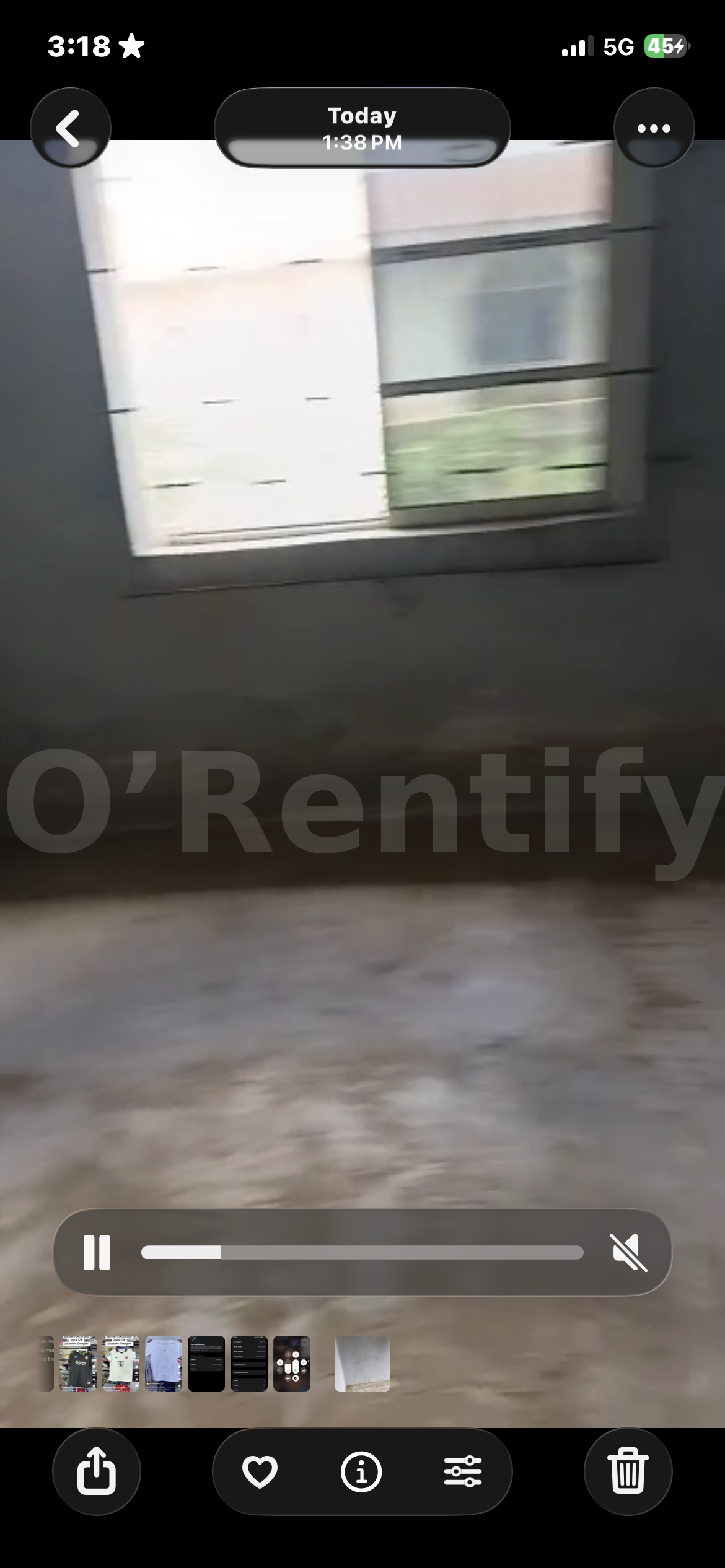 Single room available for rent photo 2