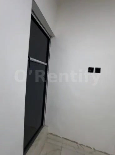 *Direct Brief💥💥💥‼️* Better Video  A Newly Built and Lovely Roomself contain, G floor, with pop, screeded wall, kitche photo 4