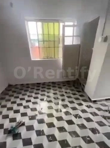 A very nice decent sharp lovely clean nice Miniflat with POP Ceiling, screeded wall, prepaid meter,balcony, kitchen cabi photo 2