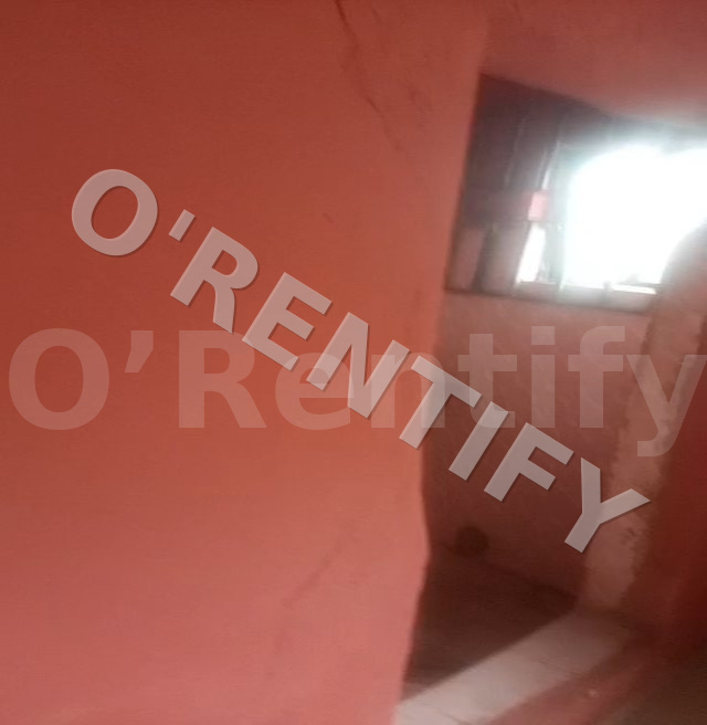 room selfcon is available at futa. southgate compound fenced and water