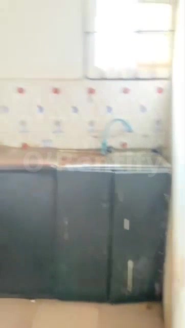 🏡🏡Quick one  📍self con is now available at pako off afolabi brown akoka yaba lagos 700k yearly  Damage 100k photo 3