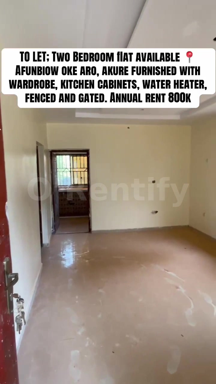 Room and parlor self con available for rent at Oke aro 500k rent photo 3