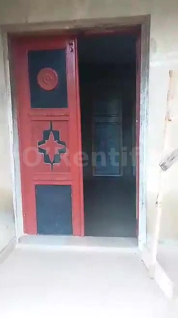 2 bedrooms flat at constain area ceiling,no running water, rent 300k, agreement 20k
