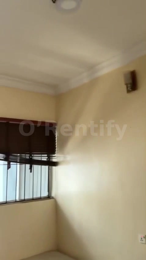 📍 **FEMALE ROOMMATE NEEDED – MINI FLAT AT YABA** 📍 **Location:** Yaba Core Axis, Lagos 📍 **Financial Breakdown:**  * photo 5