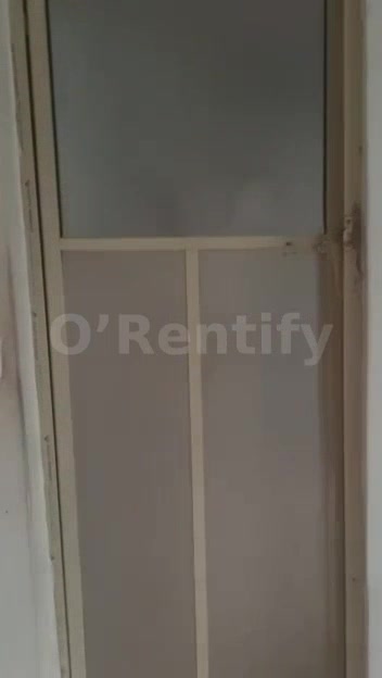 A ground floor ROOMSELF contain off ODUNSI  rd BARIGA   Rent 700k photo 3
