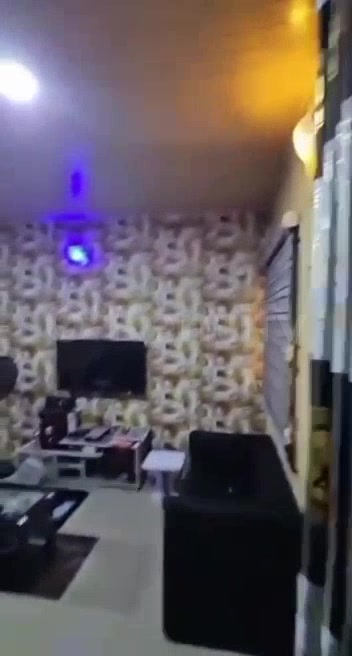 3 bedroom flat at iludun area with full tiles running water fence and gated Rent 600k photo 3