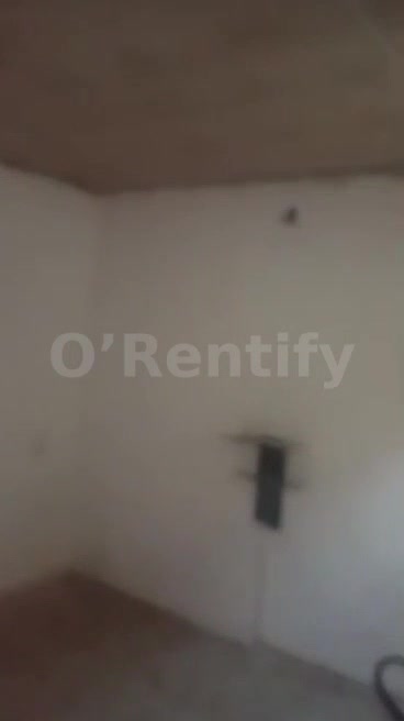Special homes updates🏠 CLEAN MINI FLAT IN A RENOVATED  BUILDING WITH WATER, PREPAID,TILES,GATED COMPOUND OFF KAROUNWI