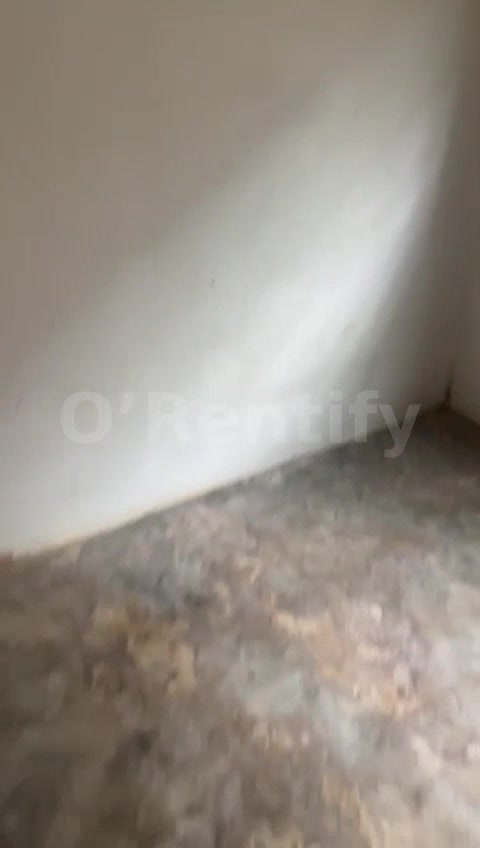 sharp single room available at futa Southgate,like 7-10 minutes to gate Rent Featur photo 4