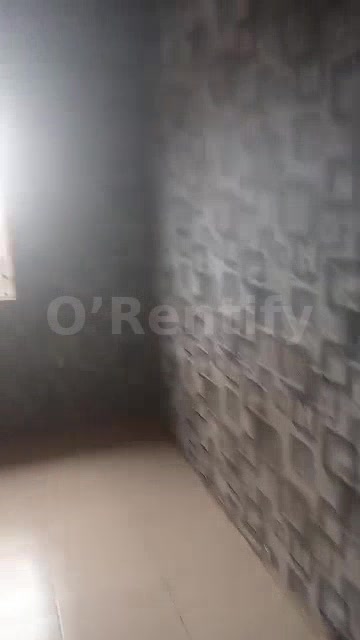 Spacious self contain available at FUTA Northgate photo 2