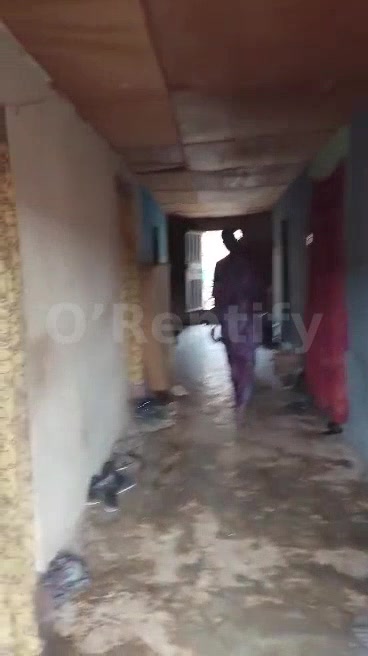 Single room available for rent