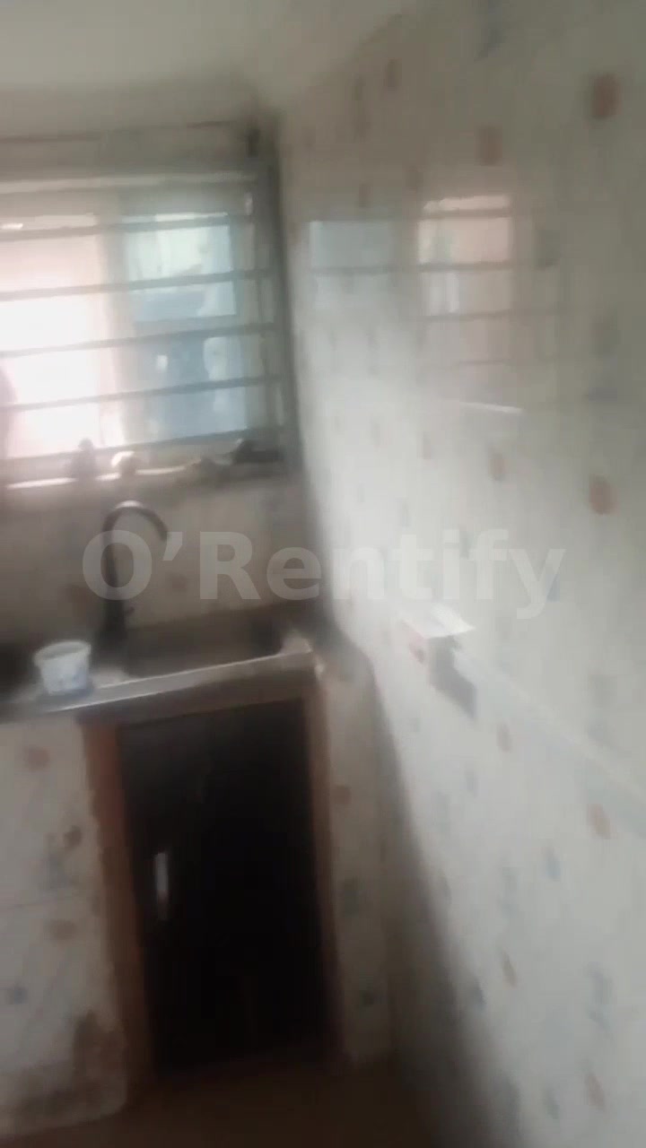 Fresh update   A spacious and standard room self contain with POP design, kitchen cabinet water heater prepaid meter pay photo 3